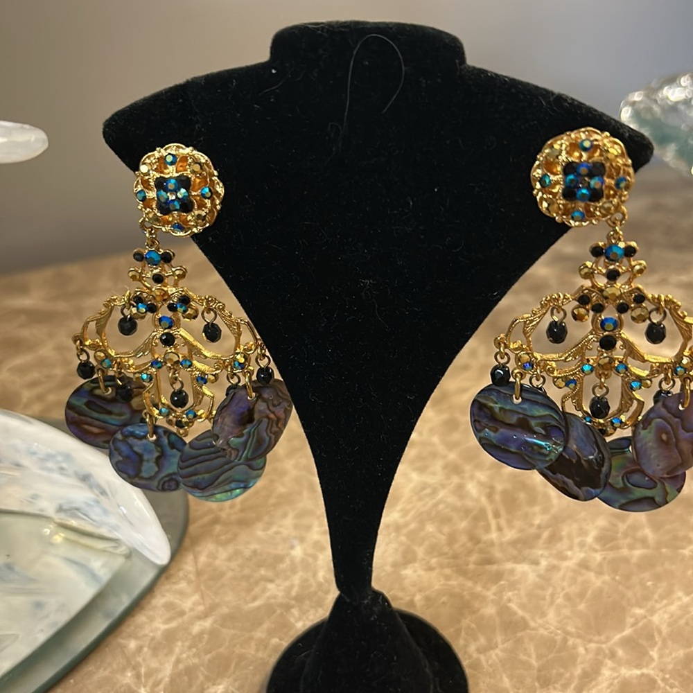 Designer Jose Barrera abalone, and gold clip on one of a kind beautifully made